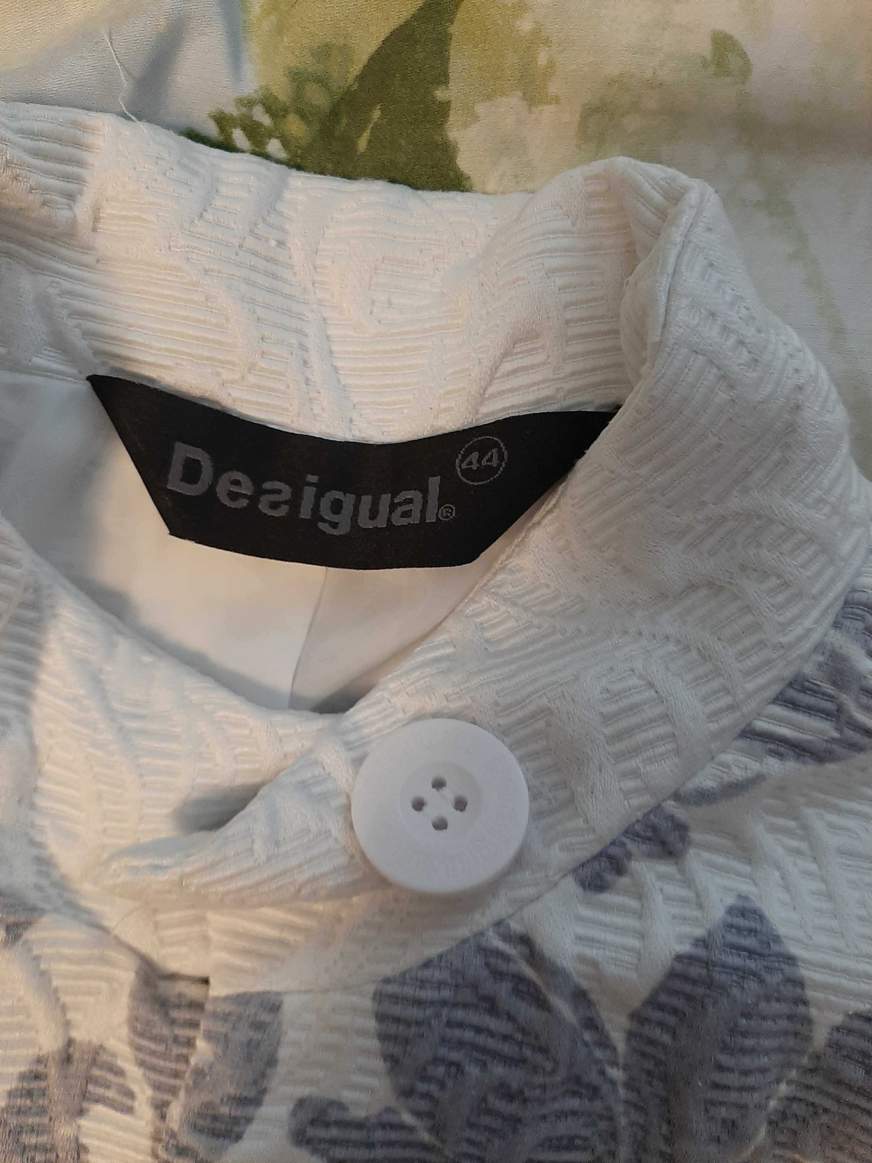 Płaszcz Desigual rozm.44