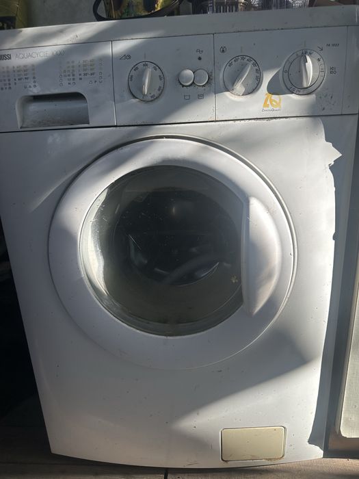 Пральна машина zanussi