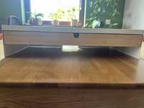 IKEA Podstawka pod monitor z szufladą, KOLOR biały