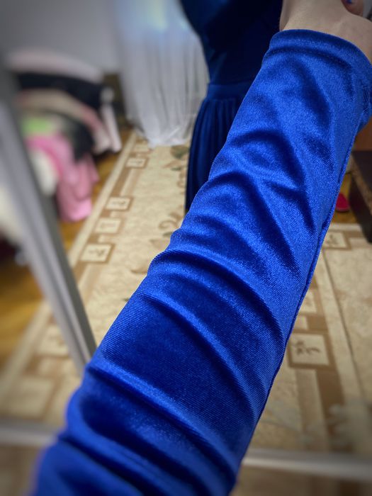 Продам платье хорошего качества