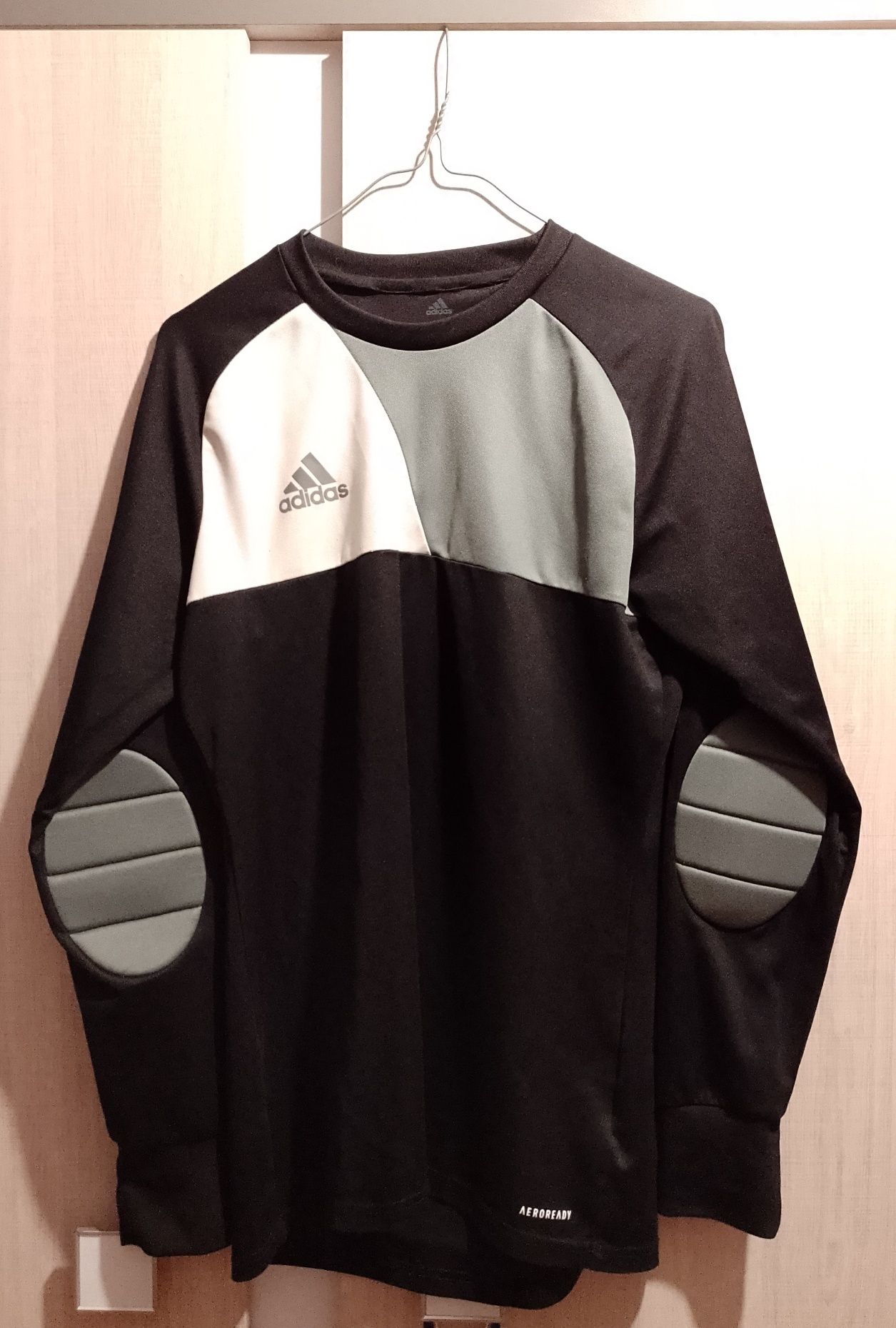 Koszulka sportowa Adidas rozmiar s