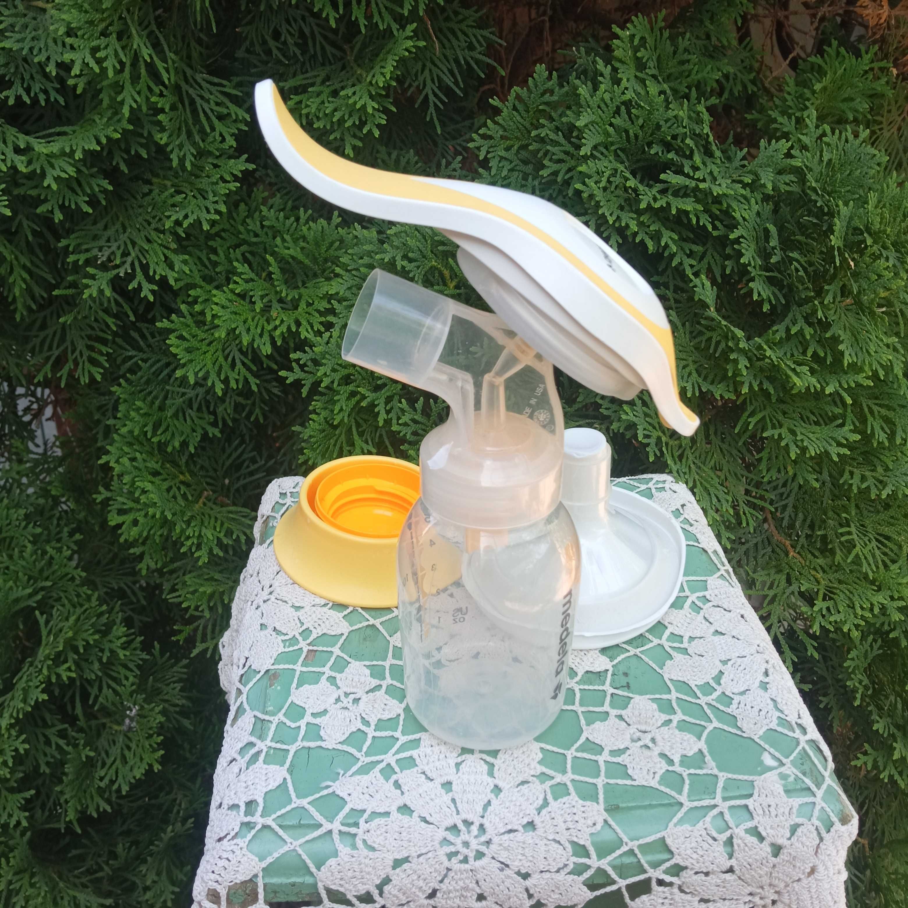 Молокоотсос механический Medela