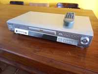 Leitor de CD e DVD Panasonic