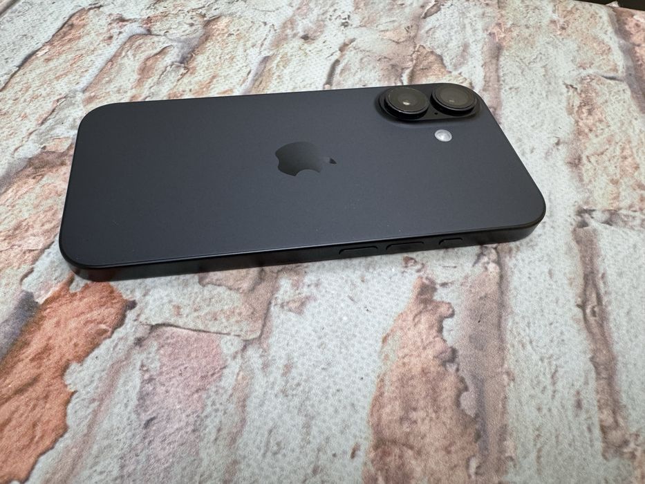 Iphone 16 128gb neverlock Black E sim