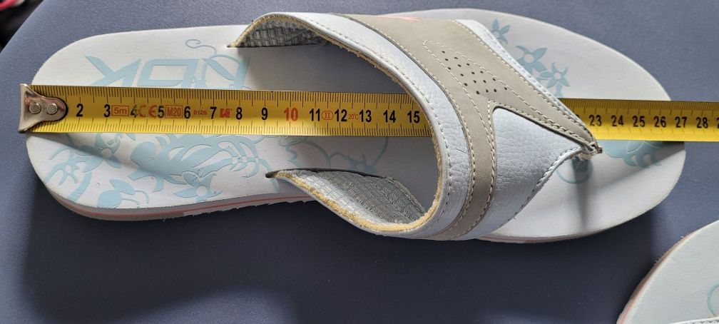 Reebok klapki japonki r.41 bdb