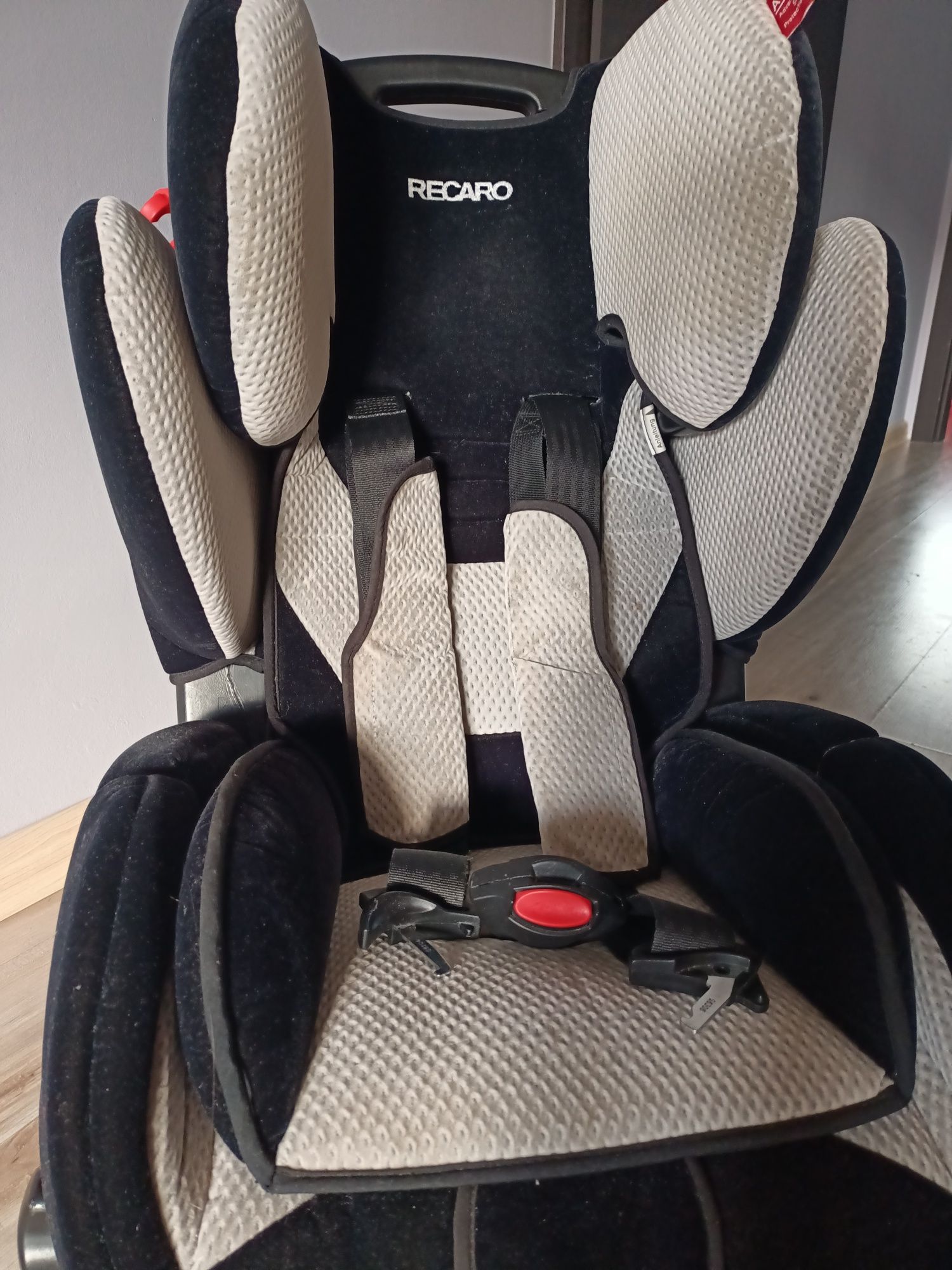 Fotelik samochodowy Recaro 9-36kg