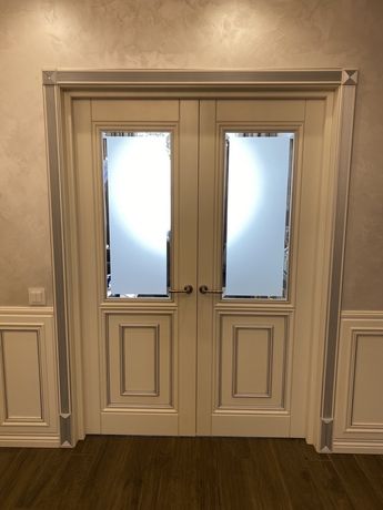 Итальянские внутренние двойные двери с фасетным стеклом