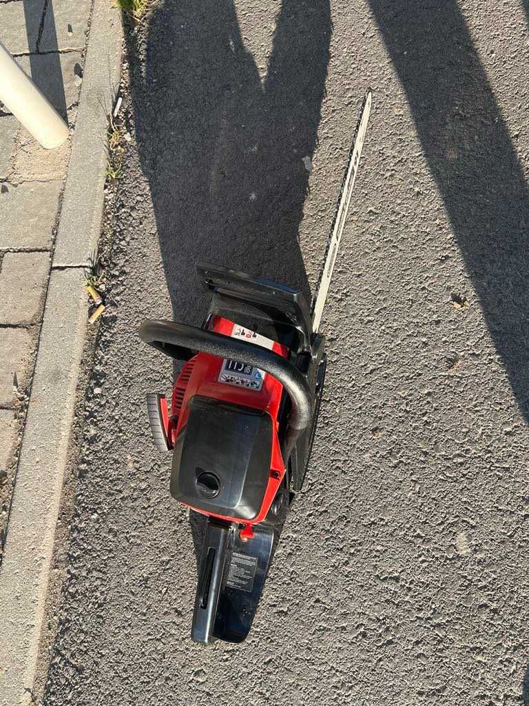 Einhell Piła Łańcuchowa Gc Pc 2040 I Red/Black/2.7KM/Komis Krzysiek
