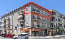 Apartamento T4 no Centro de Alverca