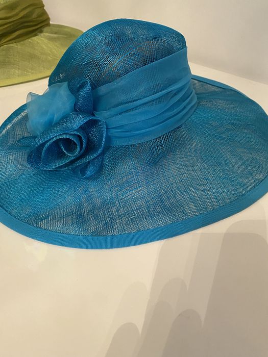 Chapeu de senhora de cerimonia da marca Jamir