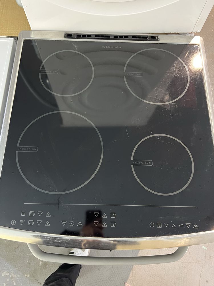 Електрична плита Electrolux #06023