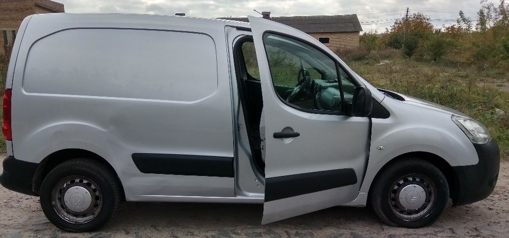 Кузов Чверть Криша Четверть Берлінго Партнер Citroen Berlingo 02-15