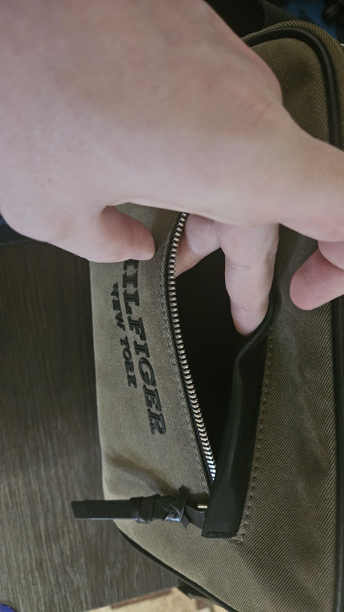 Сумка Tommy Hilfiger