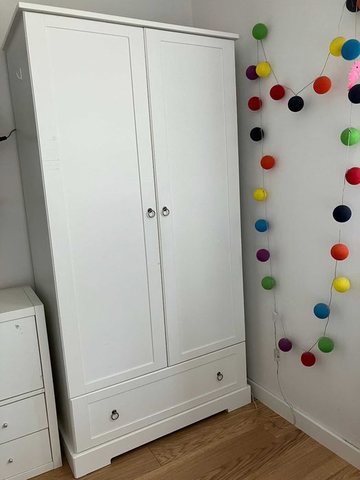 Szafa dziecięca  biała retro Novelies używana. Śliczna