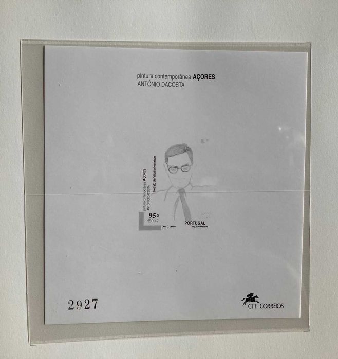 2 livros Filatelia “Sem limite idade" e Portugal em selos 2006