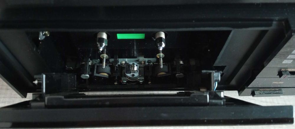 Magnetofon Blaupunkt Artech RC 1990; tuner Artech PT 3690; zestaw