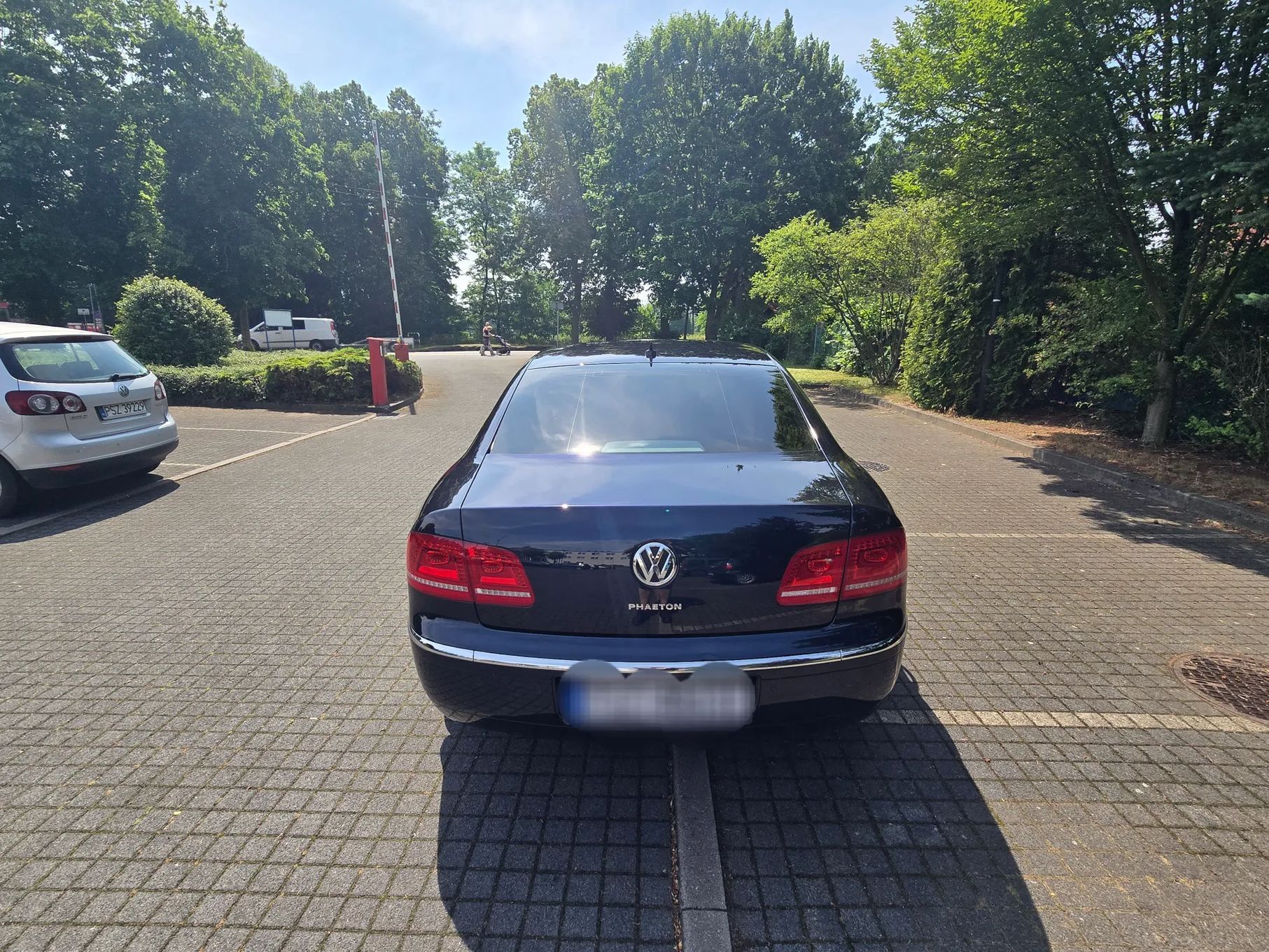 Volkswagen Phaeton Volkswagena Phaeton 3.0 v6 TDI 4 motion Lift 4 Osobowy.
