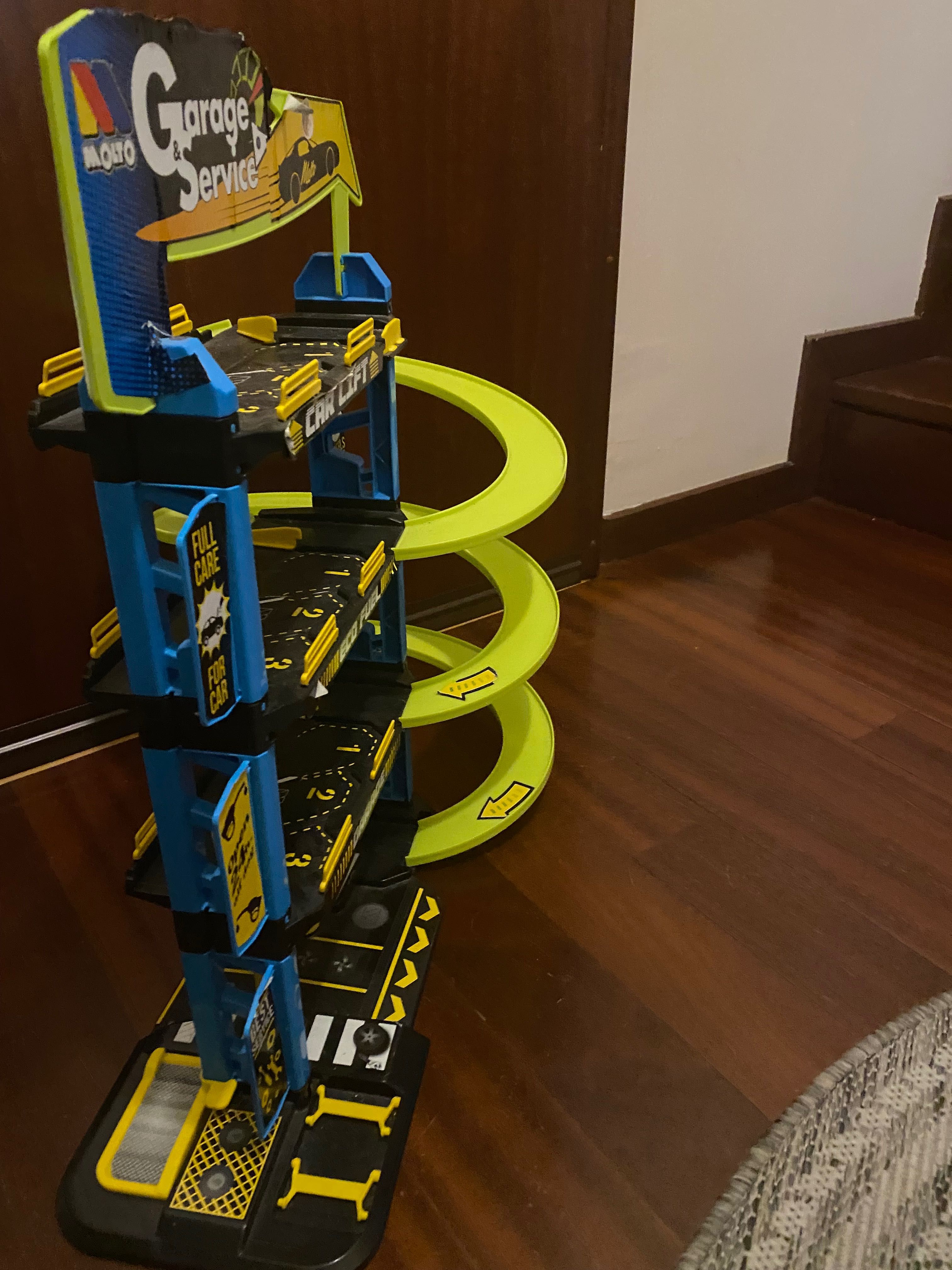 Pista de carros marca Molto