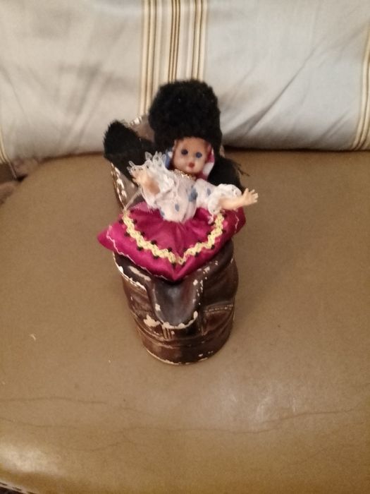 Quer dedoes?Sapatos de homem em louça c/dedoes a sair9E-Bonec2EDesde2E