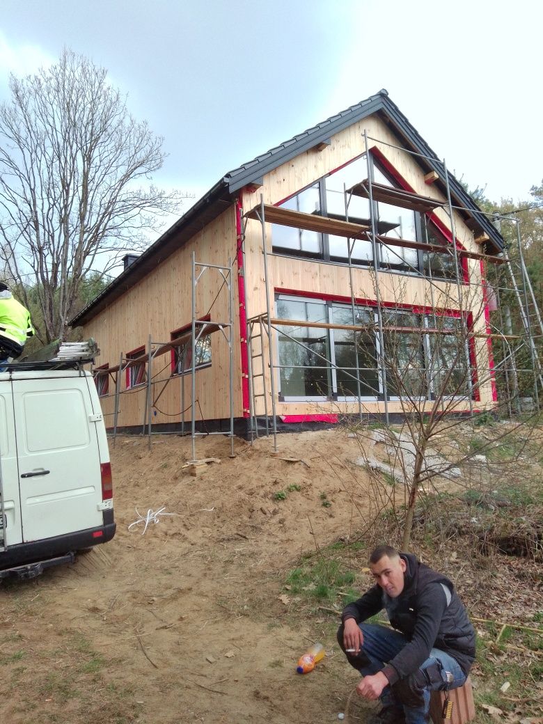 Wykonawstwo DACHY z materiałem