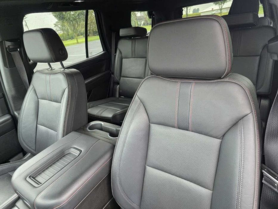 Chevrolet Tahoe RST      2021