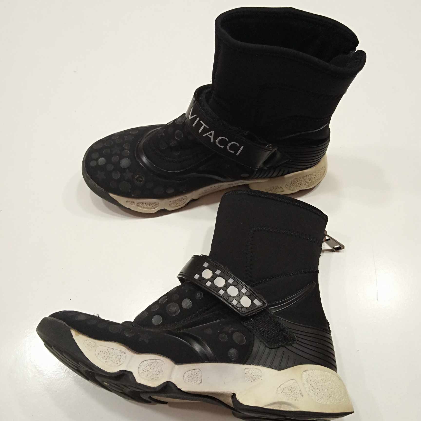 Vitacci ботинки ботильони чоботи сапоги зимові термо дівочкові 35 р.