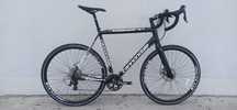 CANNONDALE CAADX DISC ( przełaj/gravel), Shimano 105, Rozmiar 58