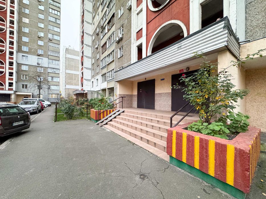 Ідеальна для сім’ї! 2-кімнатна з ремонтом, вул. Олійника 19, Позняки