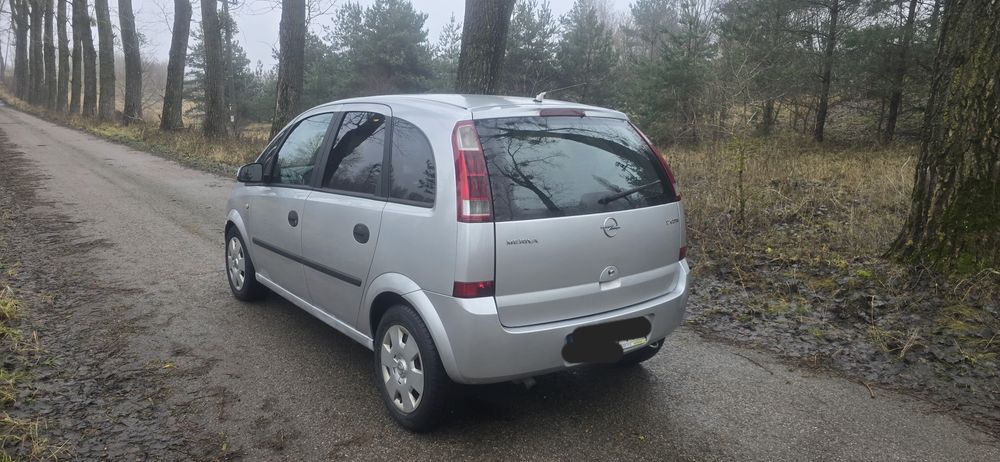 opel Meriva 1.7d klima długie opłaty do jazdy