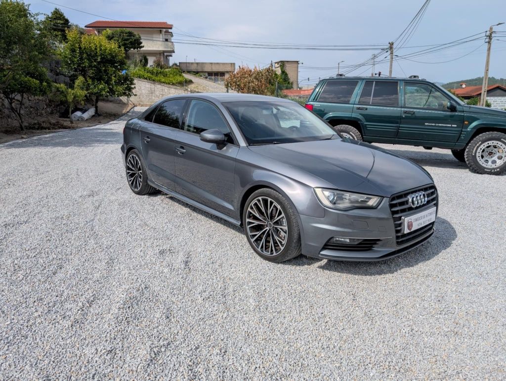 Audi A3 Limousine 1.6 TDI Atrraction