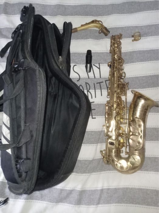 Саксофон alt maxtone