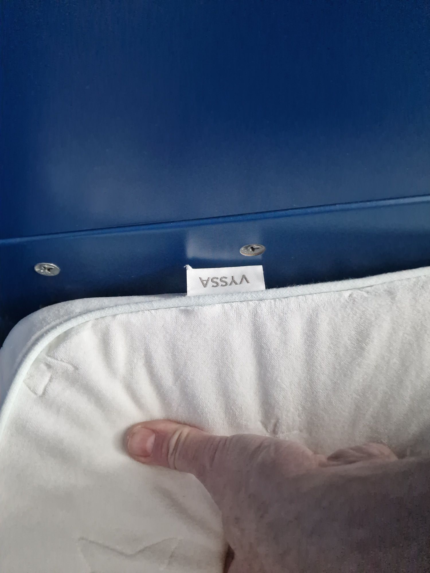 Łóżko dziecięce z materacem Ikea busunge plus komoda