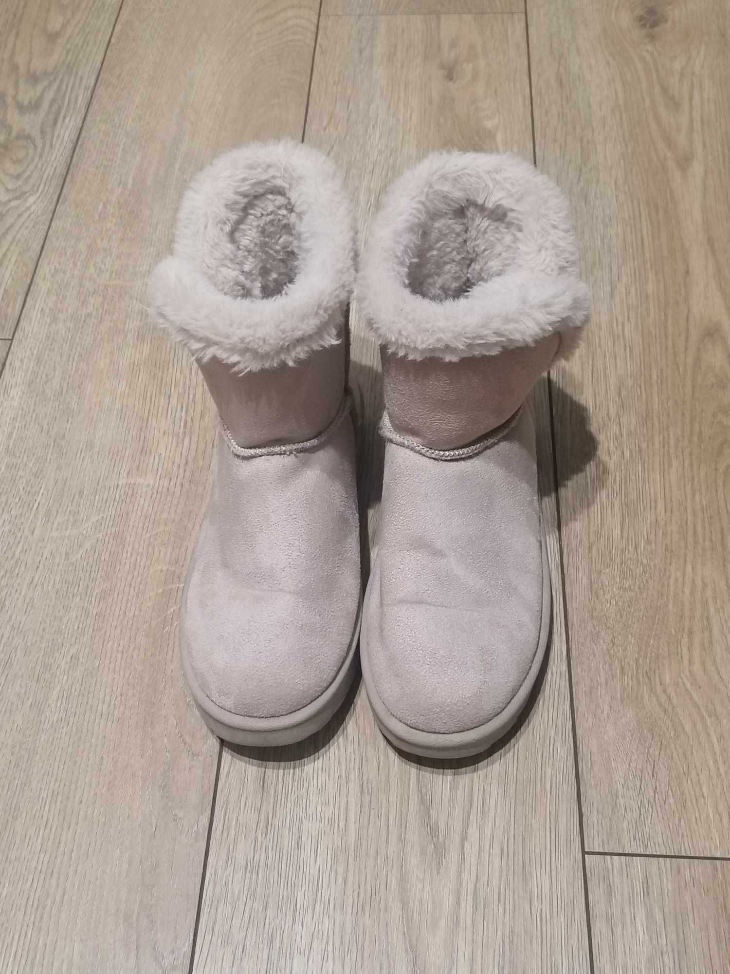 Buty zimowe ocieplane dziewczęce r. 36