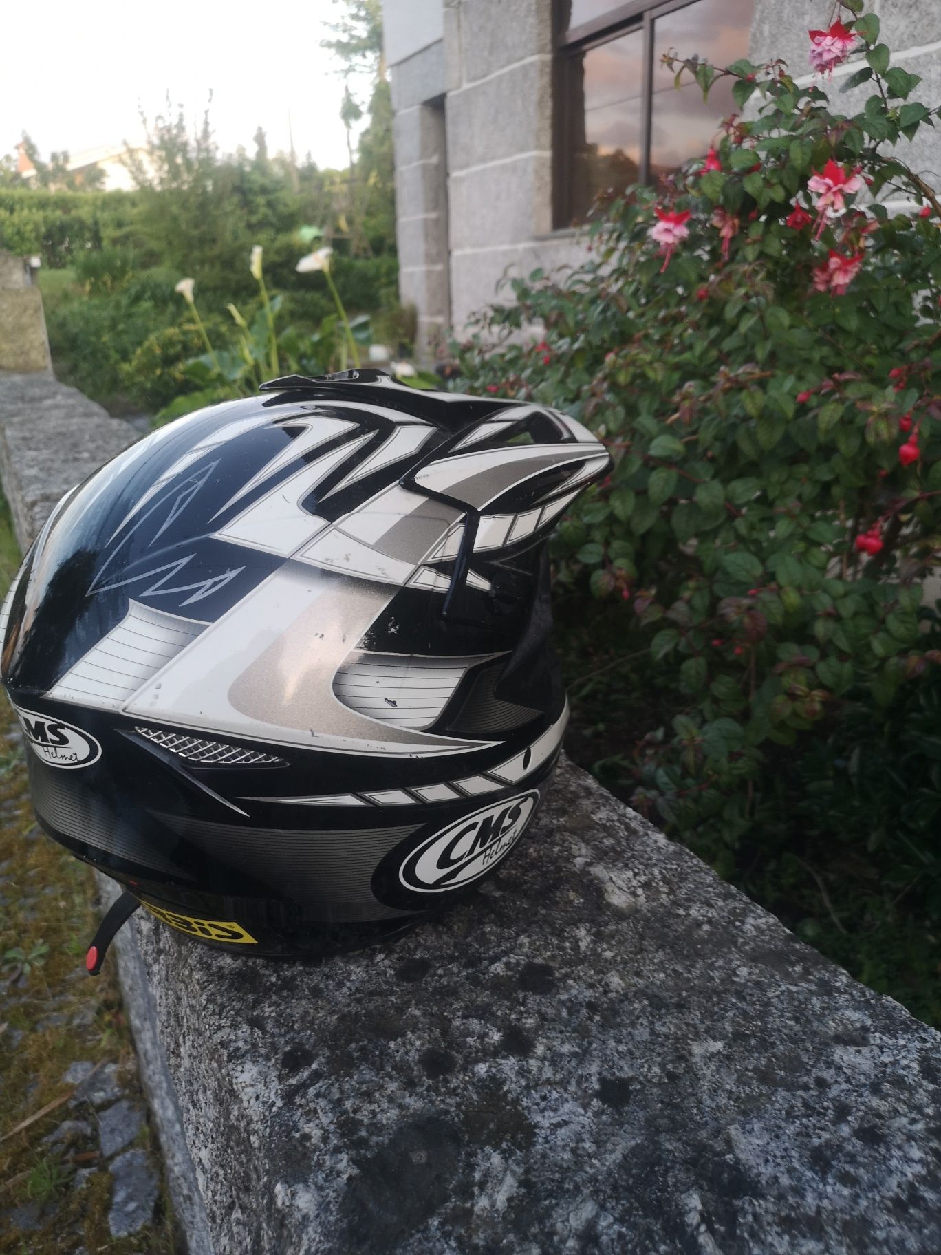 Capacete cms adulto