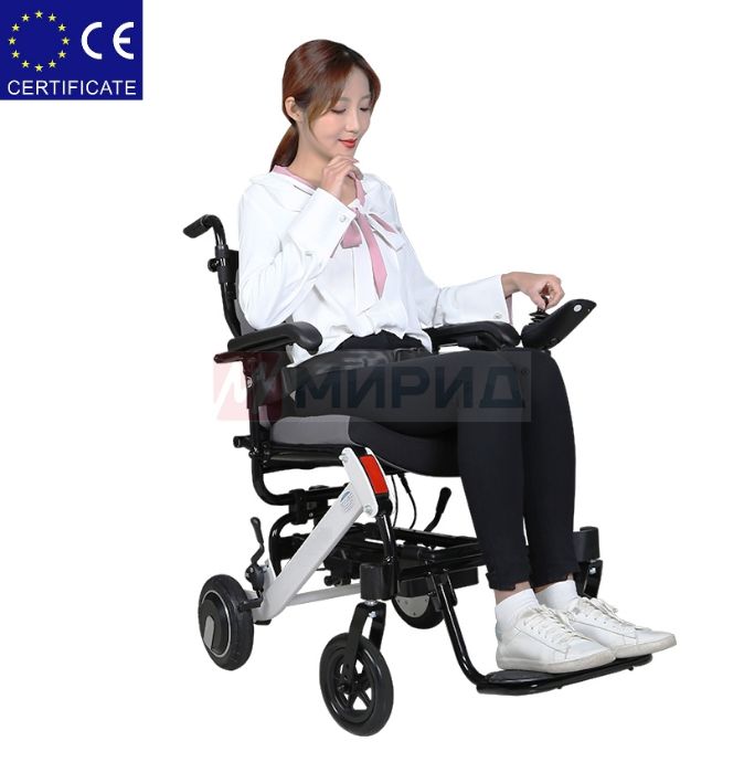 Легкая электроколяска для инвалидов D-6033. Инвалидная коляска.