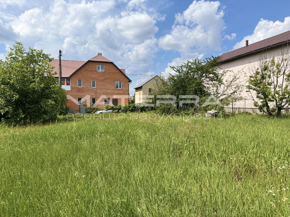 Чайки Продаж ділянки 7 соток в обжитій місцевості