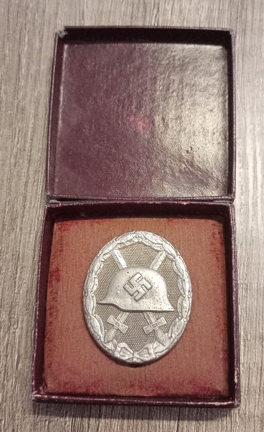 Militaria III Reich Wehrmacht Distintivo