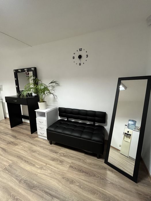 Оренда для майстра манікюру