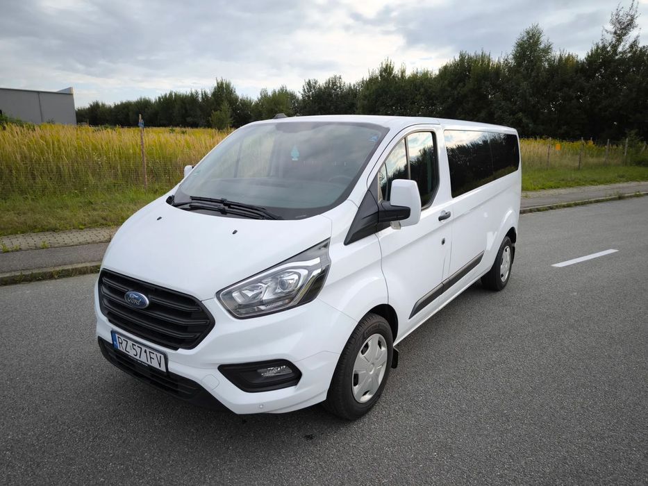 Ford Transit Custom 9 osobowy długi Bezwypadkowy 2 właściciel FV 23