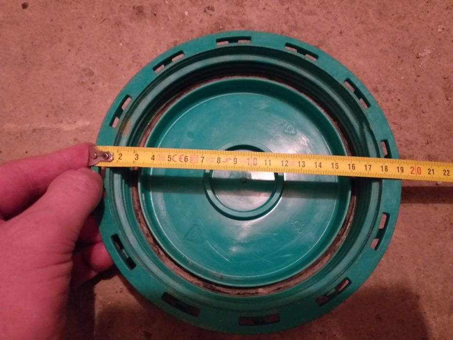 Korek do zbiornika mauser 1000 litrow