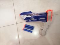 Nerf slingstrike