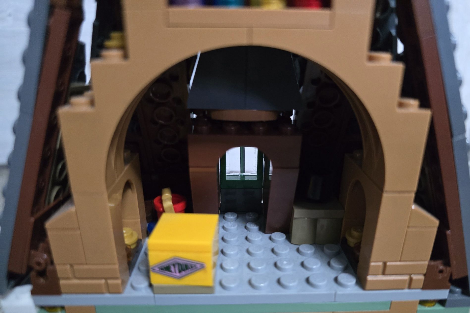 LEGO 76388 Harry Potter - Wizyta w wiosce Hogsmeade opis