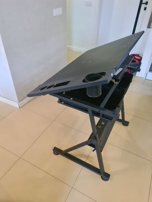 Biurko malarskie składane