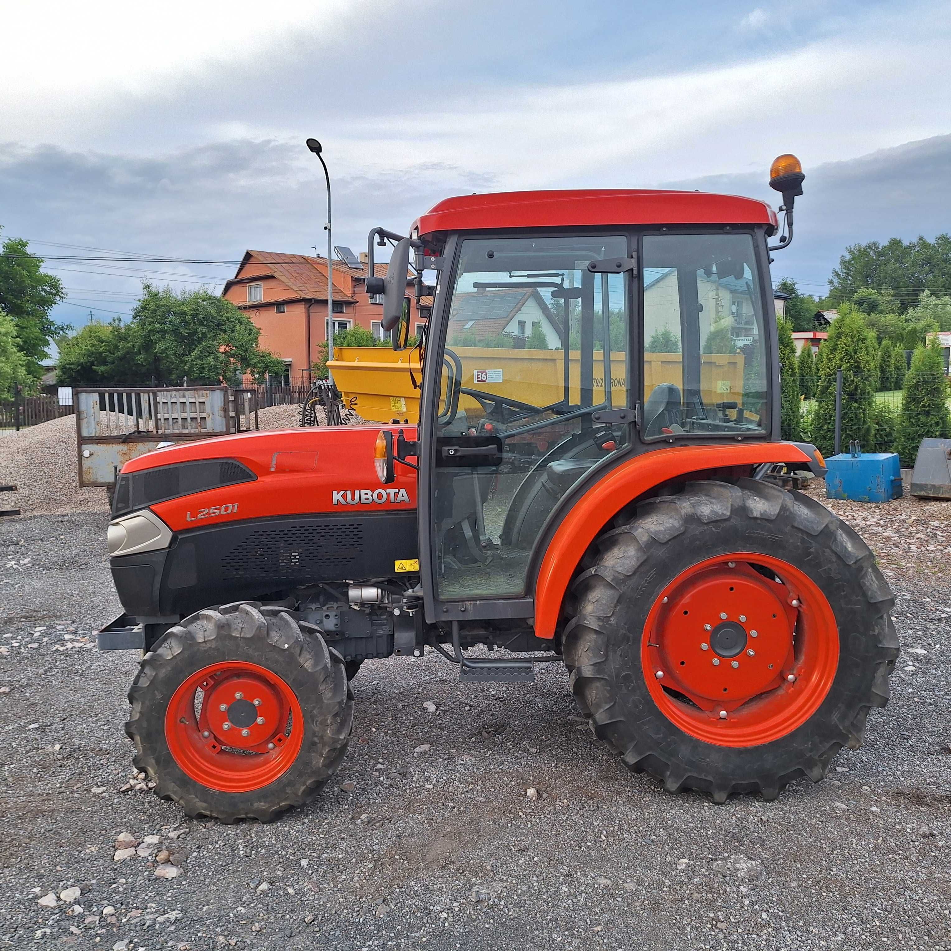 Kubota L2501 .230MTG 2020ROK SALON POLSKA L5040 sadownik L2522