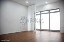 Apartamento T1 renovado para arrendar ao Metro de Ramalde