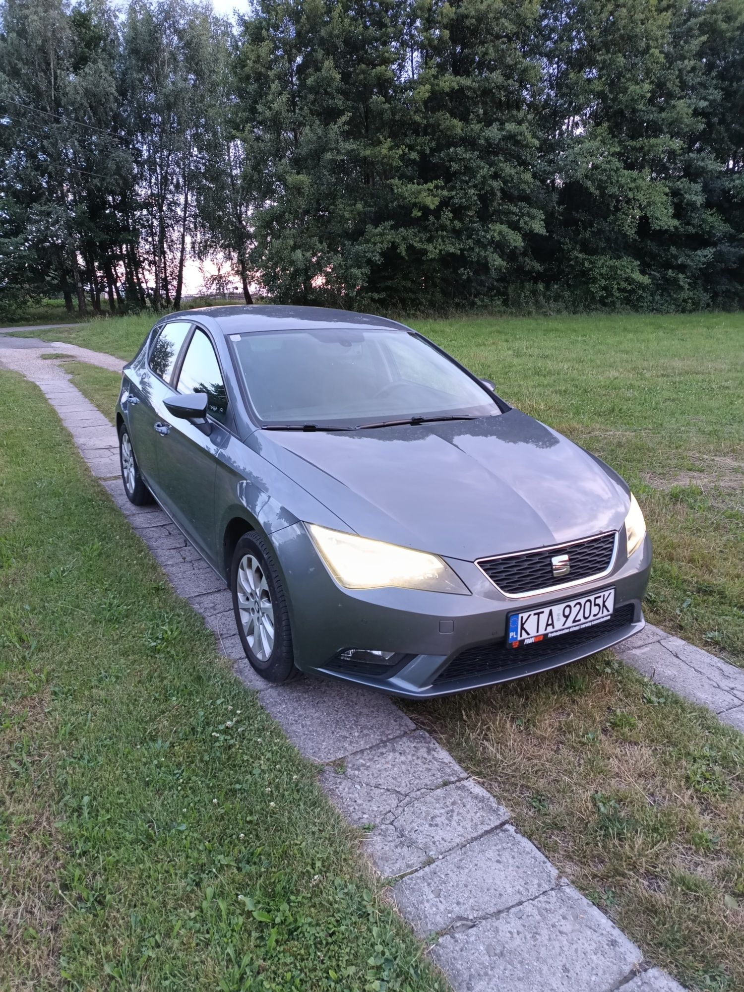 Seat Leon 3 1.6 TDI. Bardzo bogate wyposażenie