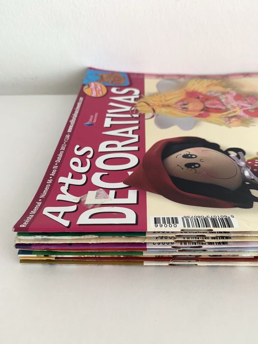 Conjunto de 8 Revistas Artes Decorativas
