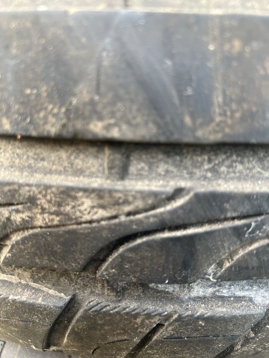 Opony letnie 275/40/20