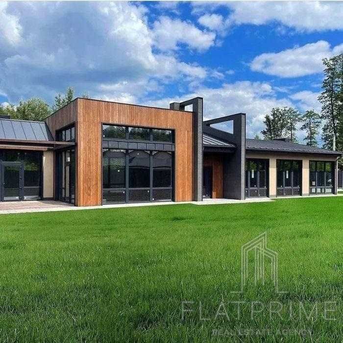 Продаж будинку в затишному місці Віта-Поштова