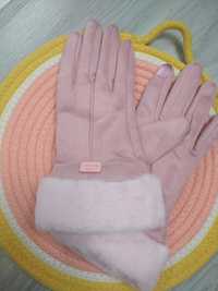 Nowe rękawiczki różowe